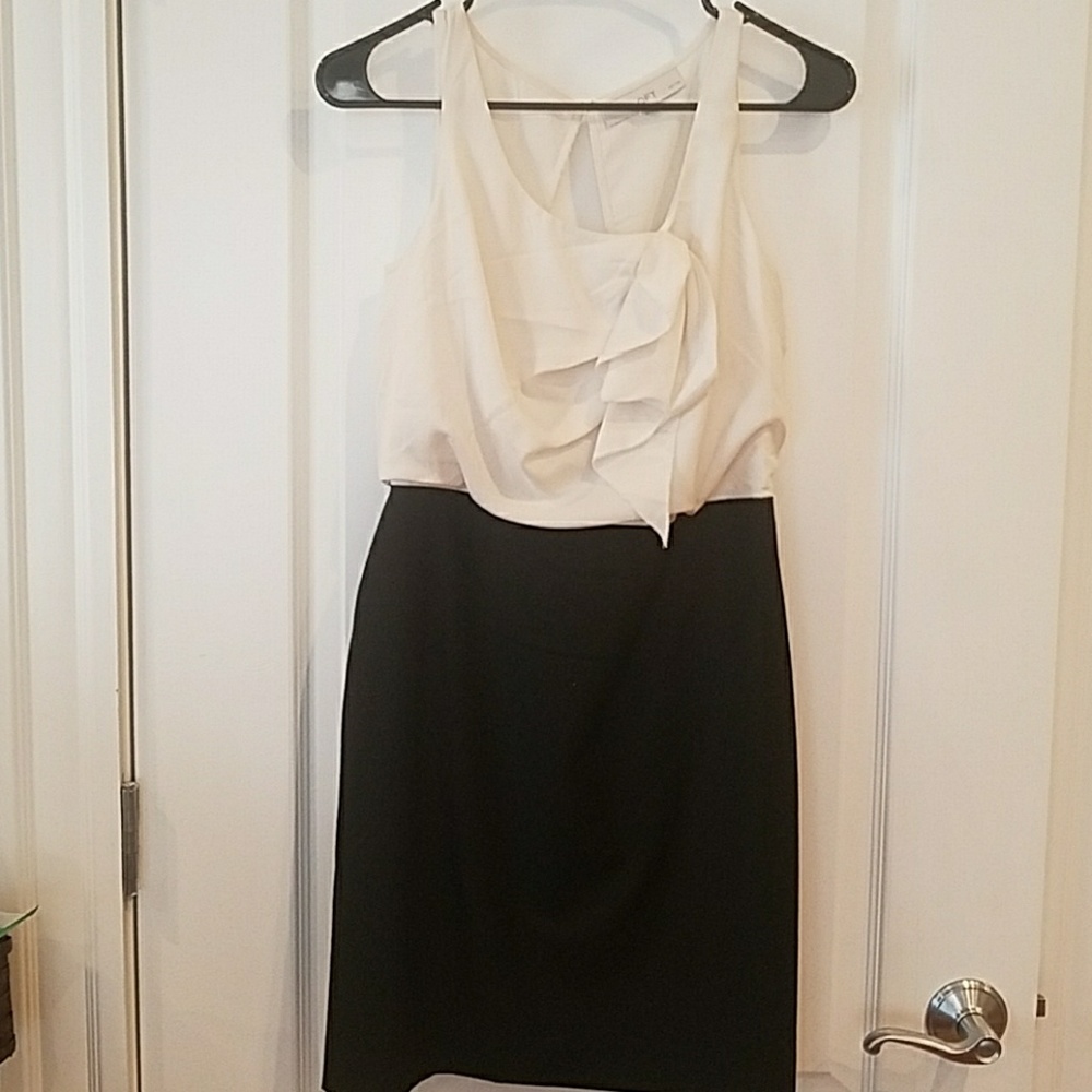 Elegant Loft cream and black dress
